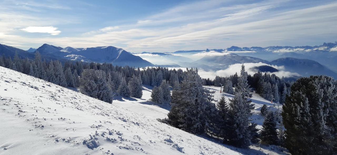 Studio Aux Pieds Des Pistes Roche Beranger ฌ็องรุส ภายนอก รูปภาพ